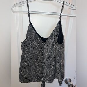 Black and White Patterned Women's Top